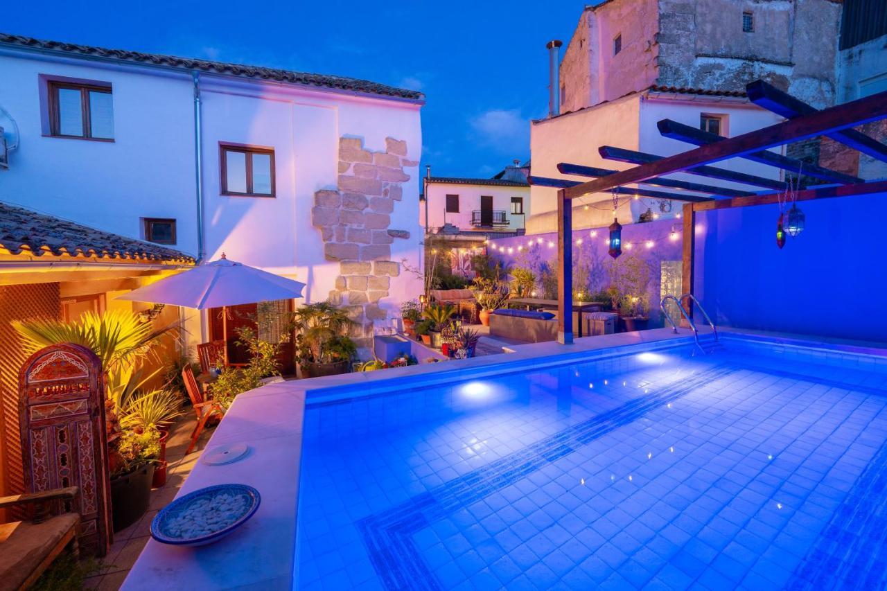 Atelier 88 Bed & Breakfast Alcala La Real Bagian luar foto