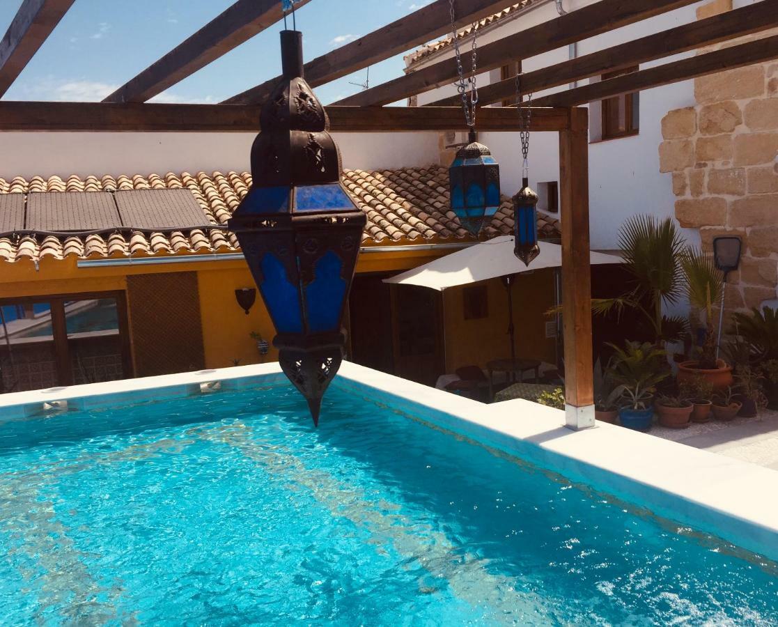 Atelier 88 Bed & Breakfast Alcala La Real Bagian luar foto